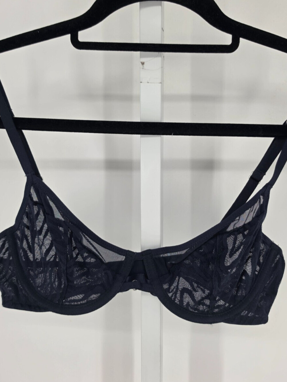 Adore Me Womens Sz 34C Semi Sheer Sexy Mesh Bra Black Lace